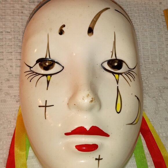 BEAUTIFUL COLORFUL WALL DECOR CERAMIC FACE OF A TEAR DROP AND CROSSMADE IN TAWAN - Picture 2 of 7